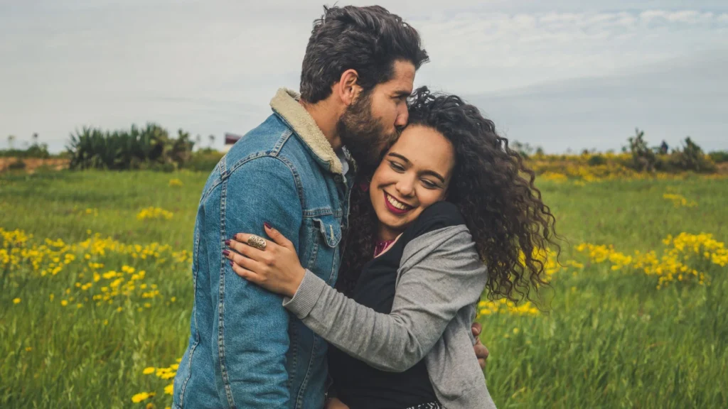 Um casal vai ao cardiologista, que recomenda programas de caminhadas com características
distintas para cada um deles.